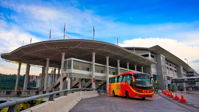 images/newsimages_bus_en/2017/Bus Manufacturers Commit To Bring Cleaner.jpg#joomlaImage://local-images/newsimages_bus_en/2017/Bus Manufacturers Commit To Bring Cleaner.jpg?width=800&height=450