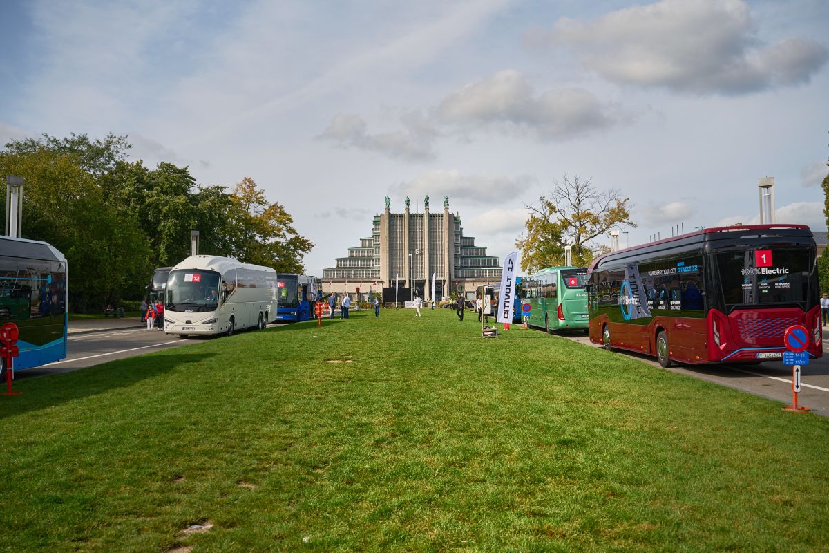 images/newsimages_bus_en/2025/53234153875_f38021d73f_k.jpg#joomlaImage://local-images/newsimages_bus_en/2025/53234153875_f38021d73f_k.jpg?width=2048&height=1365